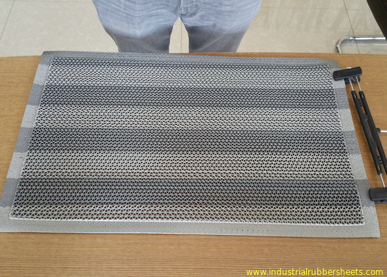 Strati di gomma industriale del PVC dell'appoggio solido lunghezza di 15m - di 12 facile da pulire